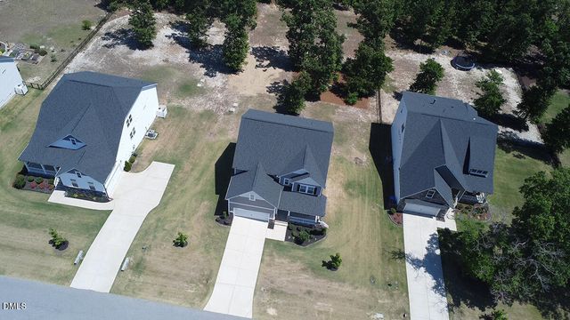 63 Morningside Lane, Angier, NC 27501