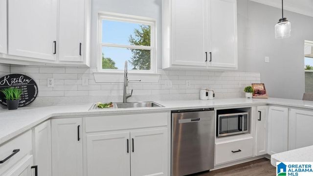 1400 46TH STREET ENSLEY, Birmingham, AL 35208