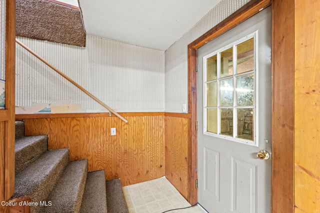 508 B St, Pinehurst, ID 83850