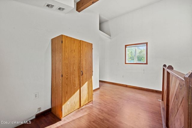 508 B St, Pinehurst, ID 83850