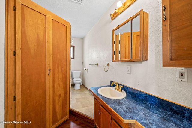 508 B St, Pinehurst, ID 83850