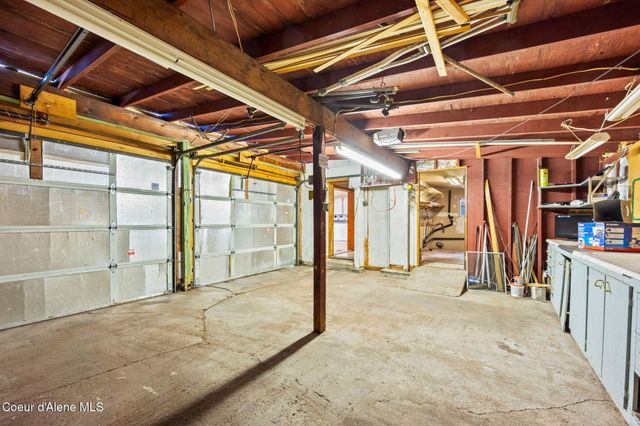 508 B St, Pinehurst, ID 83850