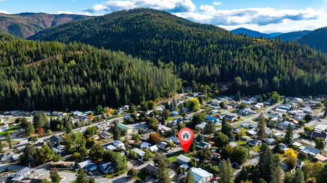 508 B St, Pinehurst, ID 83850