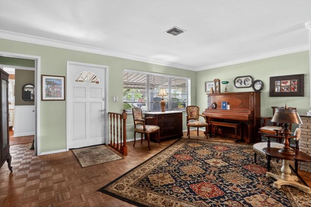 1931 NE 27th Street, Lighthouse Point, FL 33064