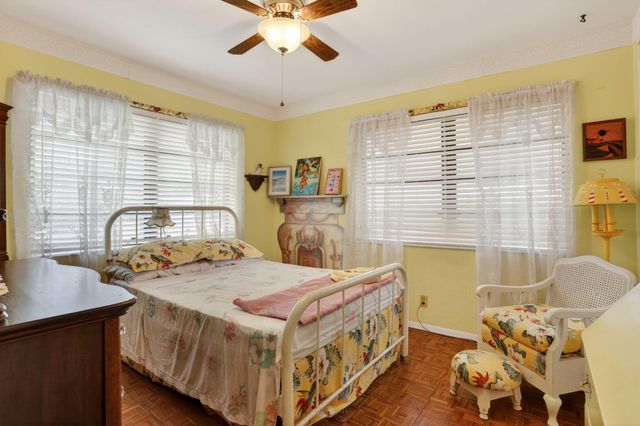 1931 NE 27th Street, Lighthouse Point, FL 33064