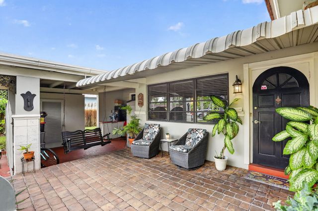 1931 NE 27th Street, Lighthouse Point, FL 33064