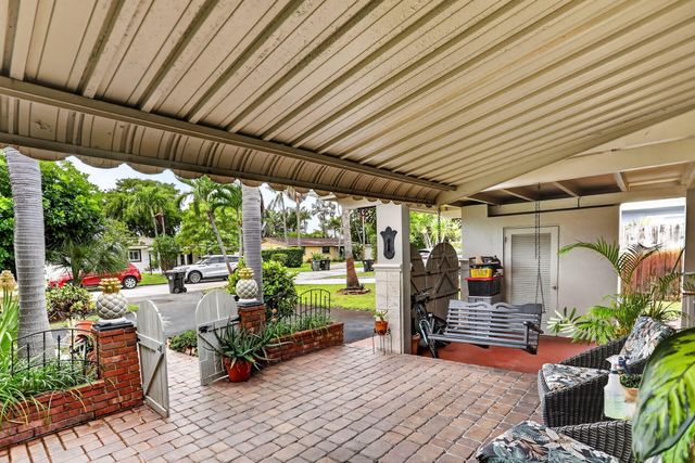 1931 NE 27th Street, Lighthouse Point, FL 33064