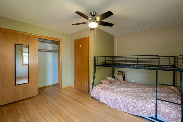 913 Park Drive S, Fargo, ND 58103