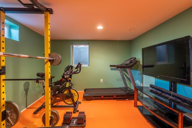 913 Park Drive S, Fargo, ND 58103