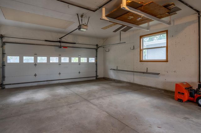 913 Park Drive S, Fargo, ND 58103