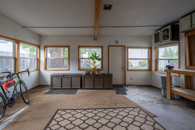 913 Park Drive S, Fargo, ND 58103