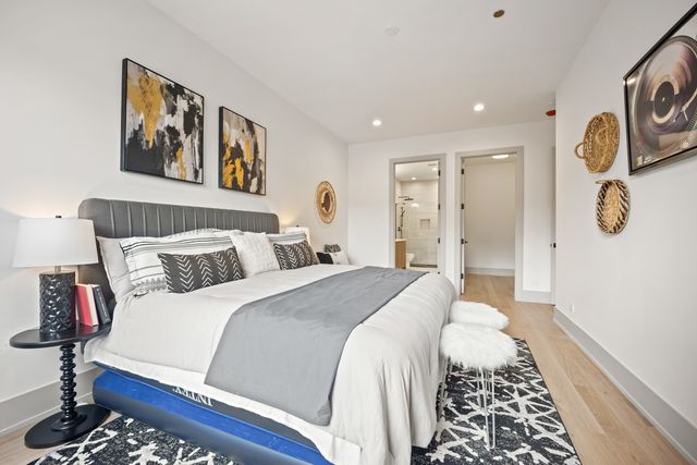 1548 W Ardmore Avenue 3B, Chicago, IL 60660