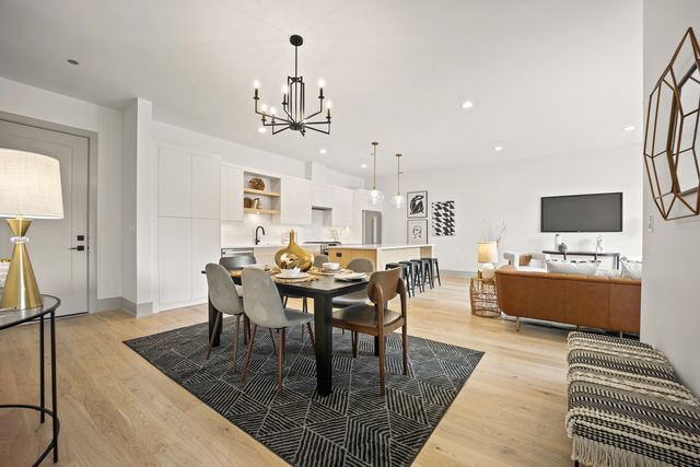 1548 W Ardmore Avenue 3B, Chicago, IL 60660