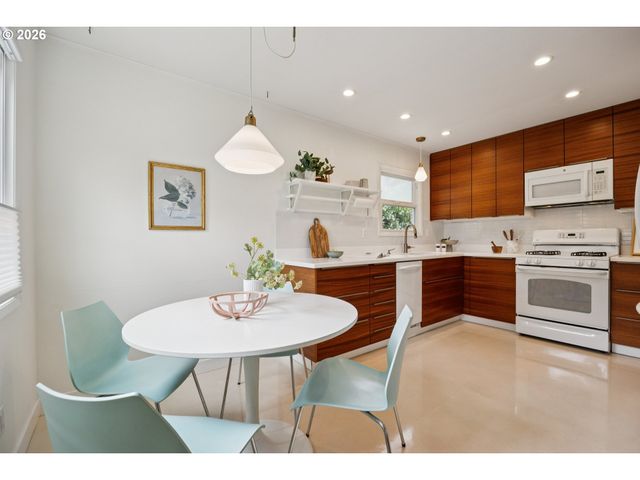 5417 Se BOISE St, Portland, OR 97206