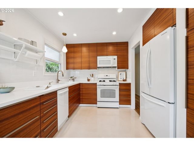 5417 Se BOISE St, Portland, OR 97206