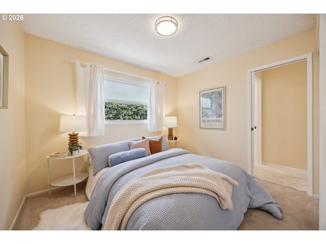 5417 Se BOISE St, Portland, OR 97206