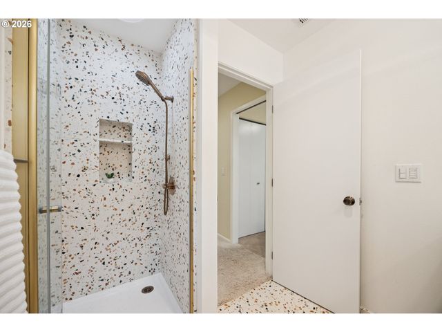 5417 Se BOISE St, Portland, OR 97206
