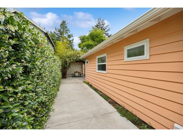 5417 Se BOISE St, Portland, OR 97206