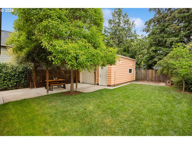 5417 Se BOISE St, Portland, OR 97206