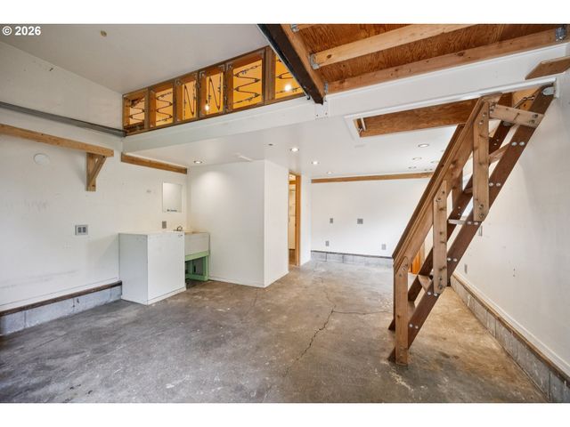 5417 Se BOISE St, Portland, OR 97206