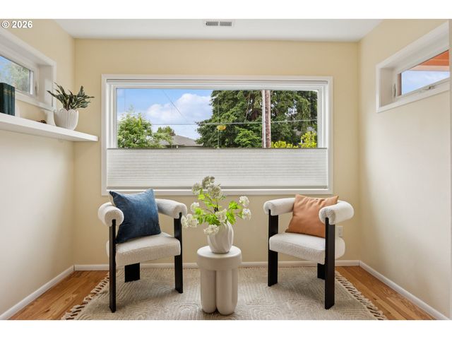 5417 Se BOISE St, Portland, OR 97206