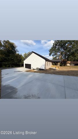 1206 Palatka Rd, Louisville, KY 40214