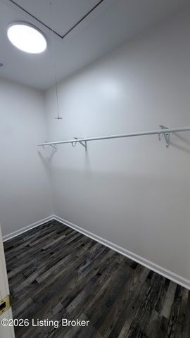 1206 Palatka Rd, Louisville, KY 40214