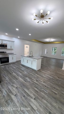 1206 Palatka Rd, Louisville, KY 40214