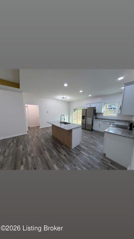 1206 Palatka Rd, Louisville, KY 40214