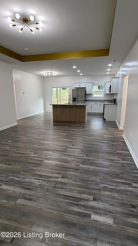 1206 Palatka Rd, Louisville, KY 40214