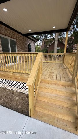 1206 Palatka Rd, Louisville, KY 40214