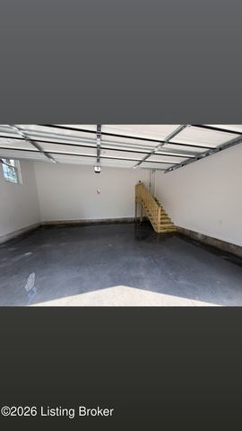 1206 Palatka Rd, Louisville, KY 40214