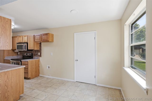 13219 E 30th Place, Tulsa, OK 74134