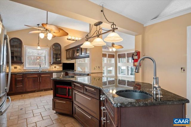 716 PREDDY CREEK RD, Barboursville, VA 22923