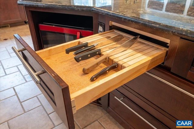 716 PREDDY CREEK RD, Barboursville, VA 22923