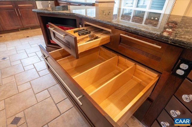 716 PREDDY CREEK RD, Barboursville, VA 22923