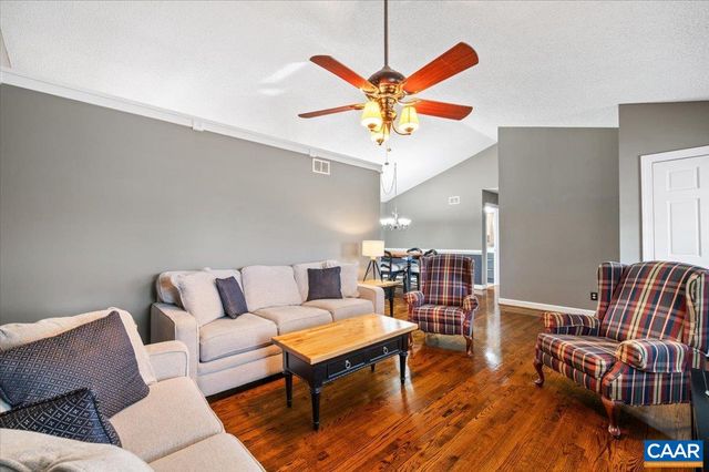 716 PREDDY CREEK RD, Barboursville, VA 22923