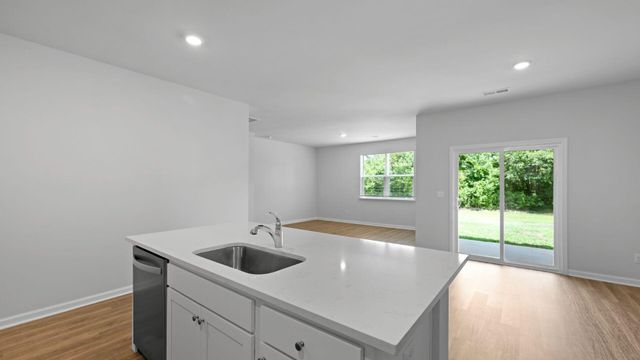 1035 Forrest Creek Drive, Summerville, SC 29483