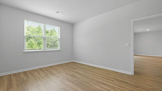 1035 Forrest Creek Drive, Summerville, SC 29483