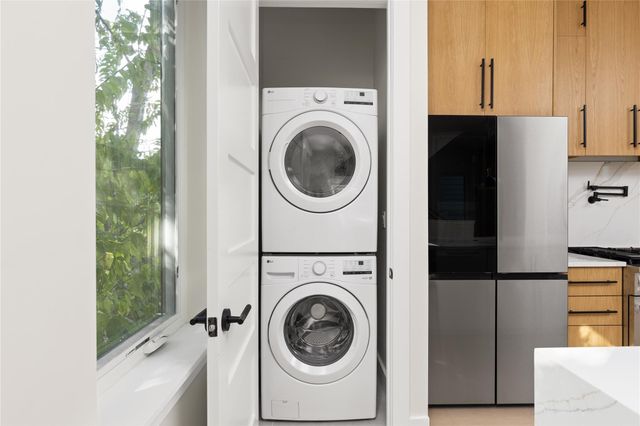 100 W Odell ST 3, Austin, TX 78752