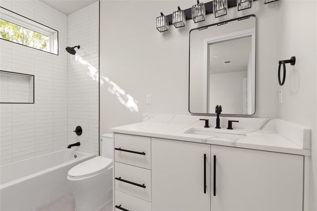 100 W Odell ST 3, Austin, TX 78752