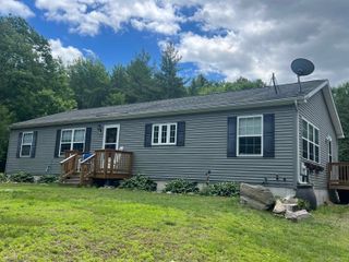 335 Governors Road, Milton, NH 03851