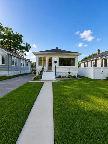 3002 W Ridge Road, Hobart, IN 46342