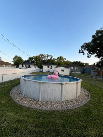 3002 W Ridge Road, Hobart, IN 46342