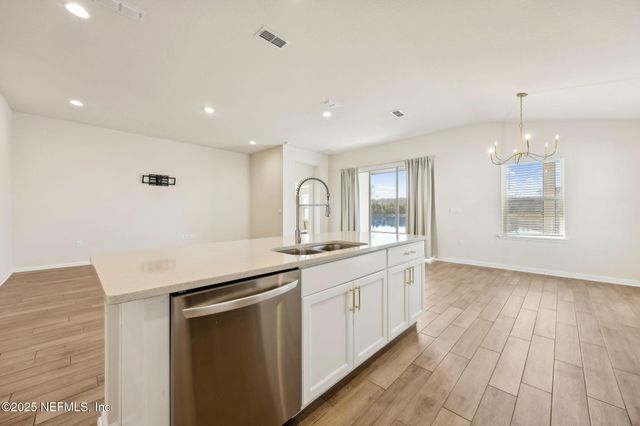 70414 WINDING RIVER Drive, Yulee, FL 32097