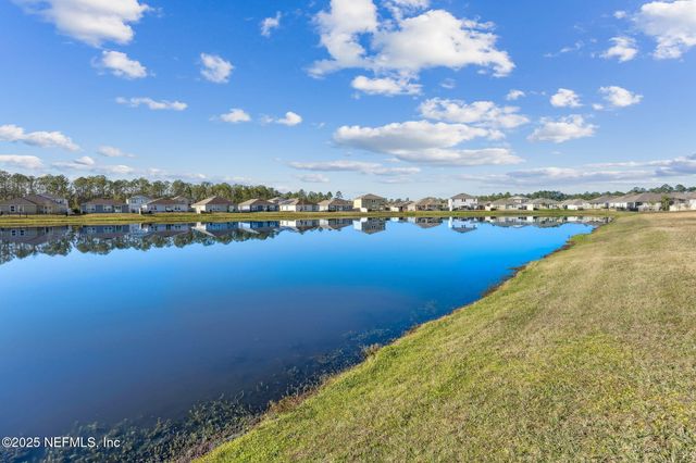 70414 WINDING RIVER Drive, Yulee, FL 32097