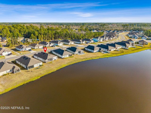 70414 WINDING RIVER Drive, Yulee, FL 32097