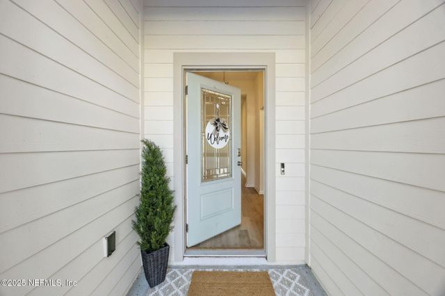 70414 WINDING RIVER Drive, Yulee, FL 32097