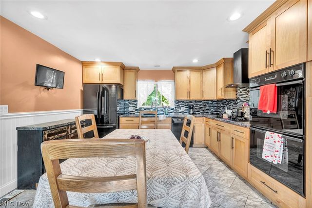 6628 Avon Belden Road, North Ridgeville, OH 44039