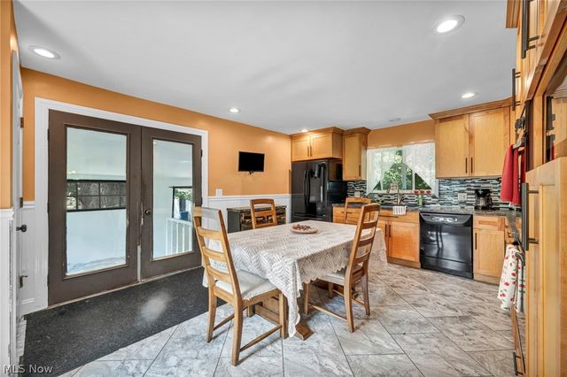 6628 Avon Belden Road, North Ridgeville, OH 44039